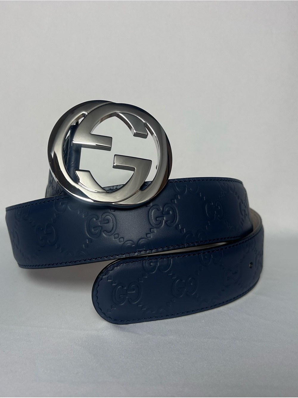 Gucci Men's Navy Embossed GG Leather Belt with Silver Interlocking G Buckle